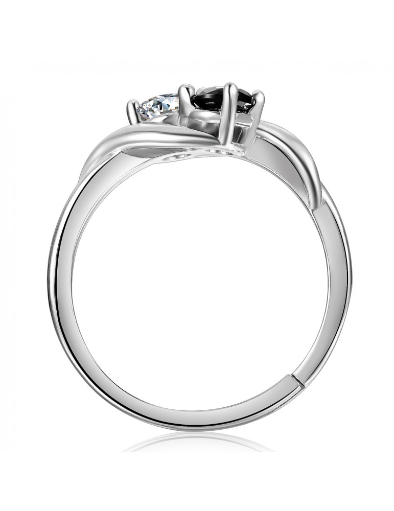 Moissanite Diamond Reverie Ring