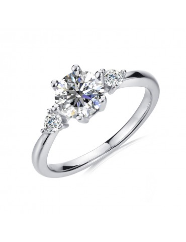 Moissanite Diamond De Valeur Ring