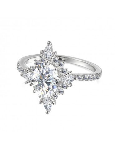 Moissanite Diamond Déesse Ring